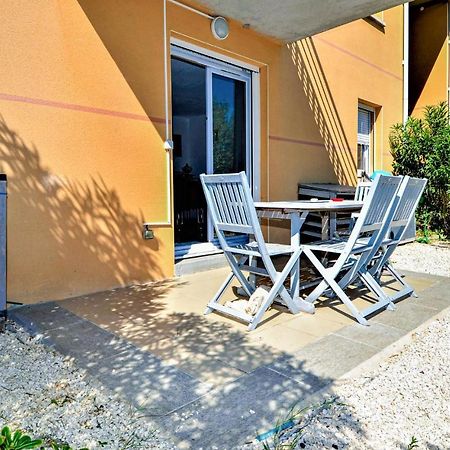 Lovely Apartment In Orange With Kitchen Exteriér fotografie